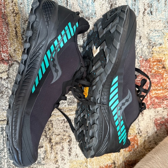 Saucony Peregrine Ice+ Black Outdoor Running Sneakers Shoes Worn Once Size 9.5 - Picture 5 of 9